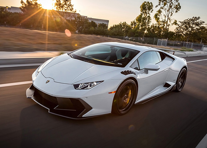 LAMBORGHINI